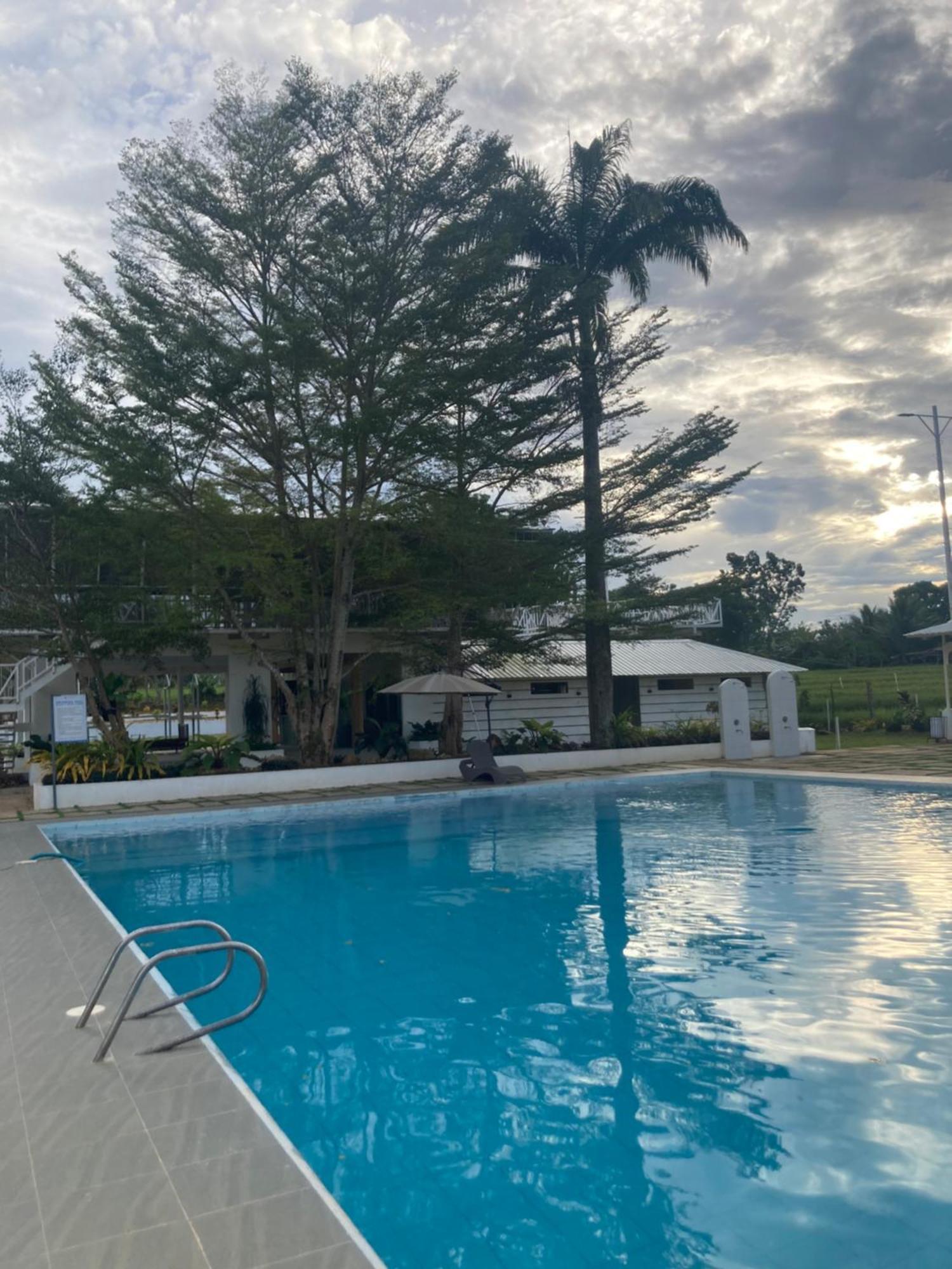 The Eliana Farm Resort And Villas Manolo Fortich Exterior foto